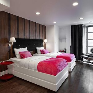 Superior Twin Room City View